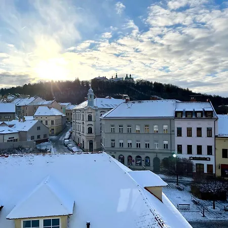 时光咖啡旅馆 4* Příbram