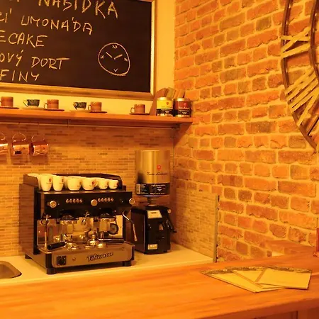 بيت ضيافة Time Cafe & Příbram