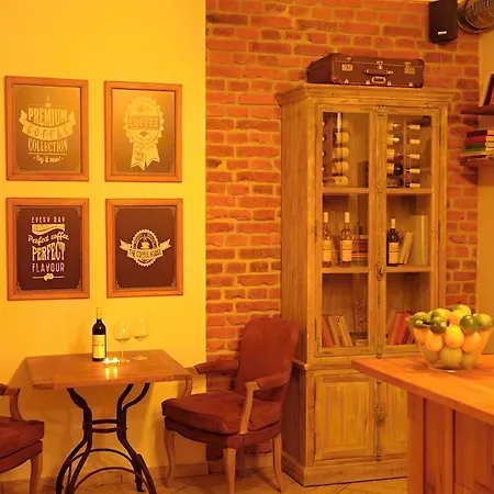 Time Cafe &