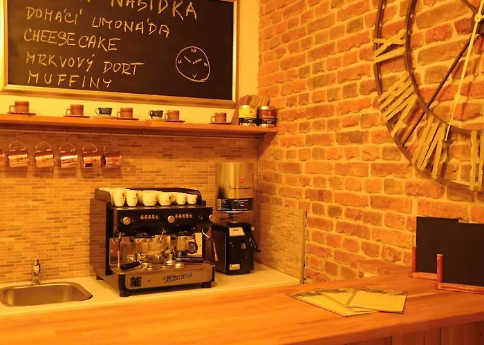 ゲストハウス Time Cafe & Příbram